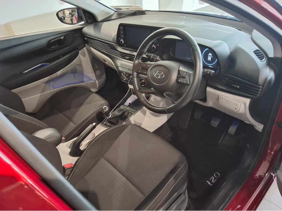 2022 Hyundai i20 - image 5