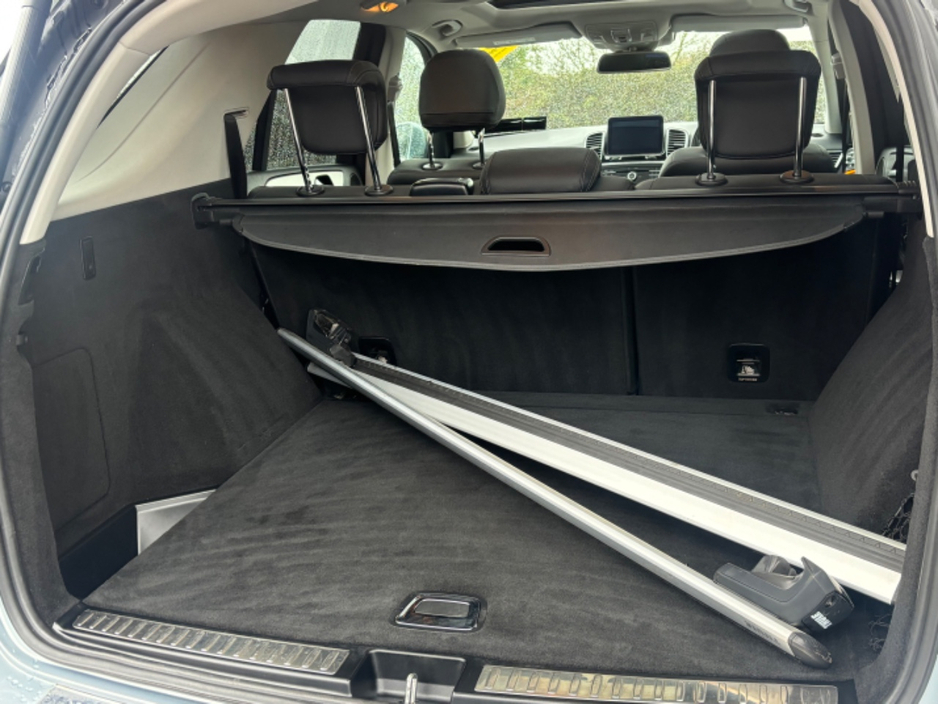 2017 Mercedes-Benz GLE Class - image 11