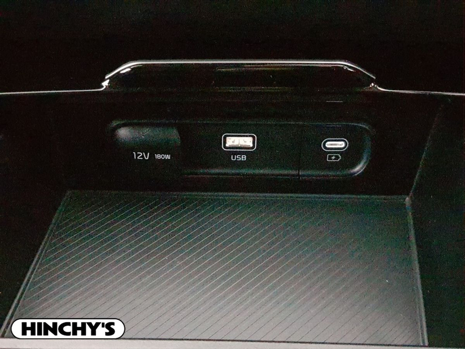 2025 Kia Sportage Plug-in Hybrid €45,900