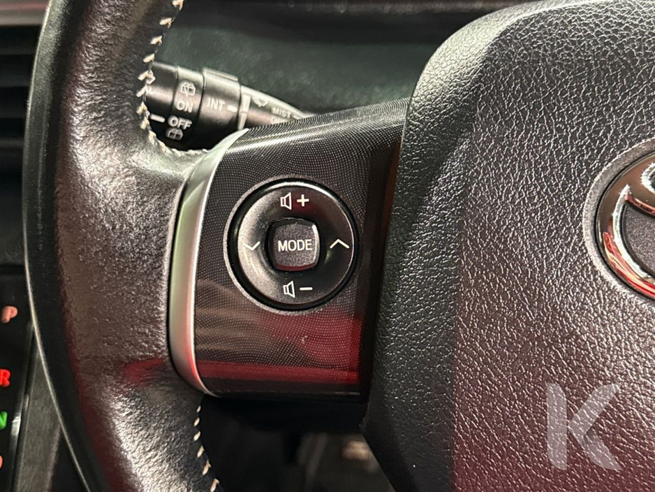 2020 Toyota Sienta - image 18