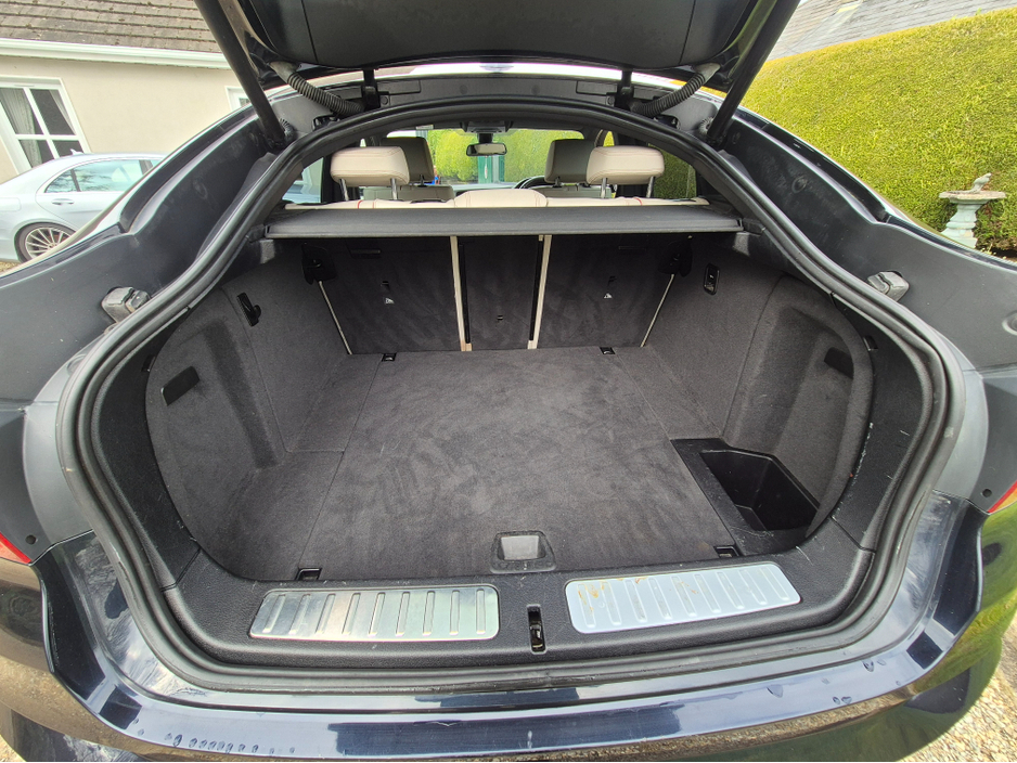 2016 BMW X4 - image 13