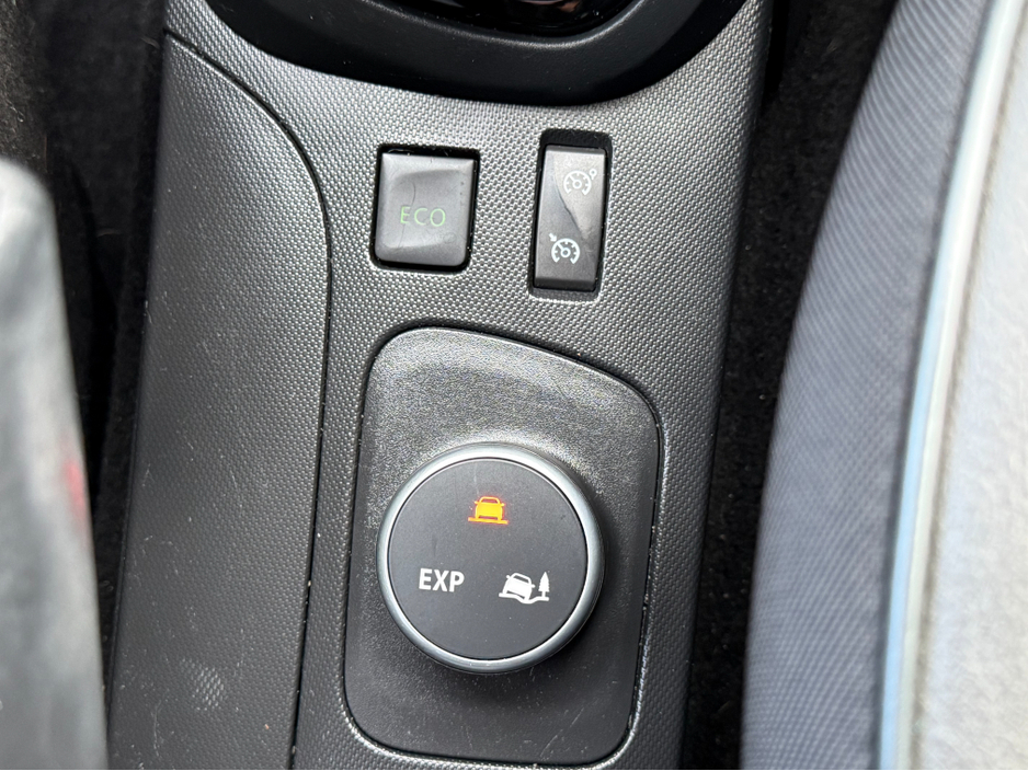 2016 Renault Captur - image 18