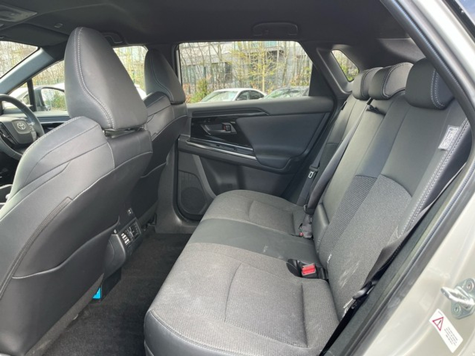 2024 Toyota bZ4X - image 8