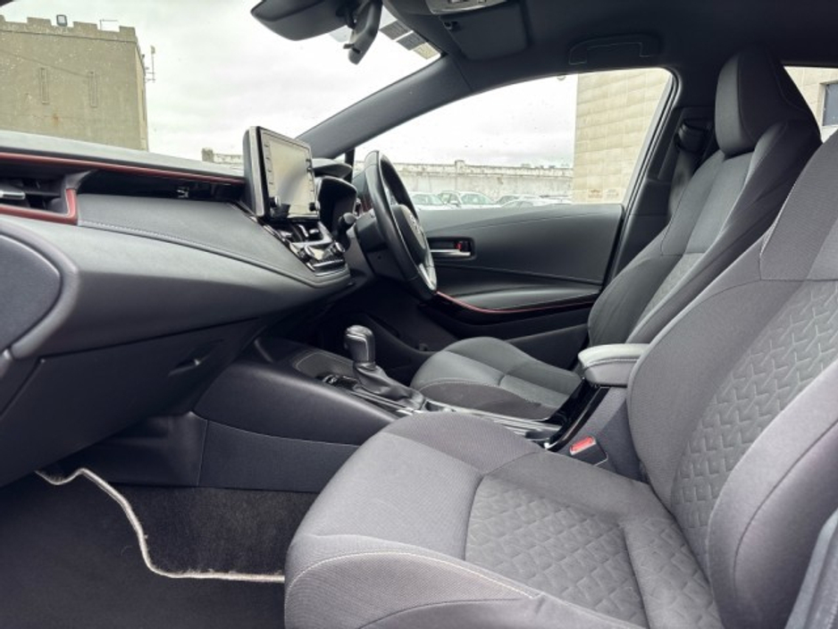2019 Toyota Corolla - image 7