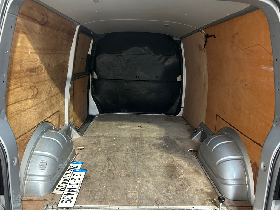 2021 Volkswagen Transporter T6 30 PVL T TDI 15 150HP MANUAL 6SPEED FWD 5DR €22,750