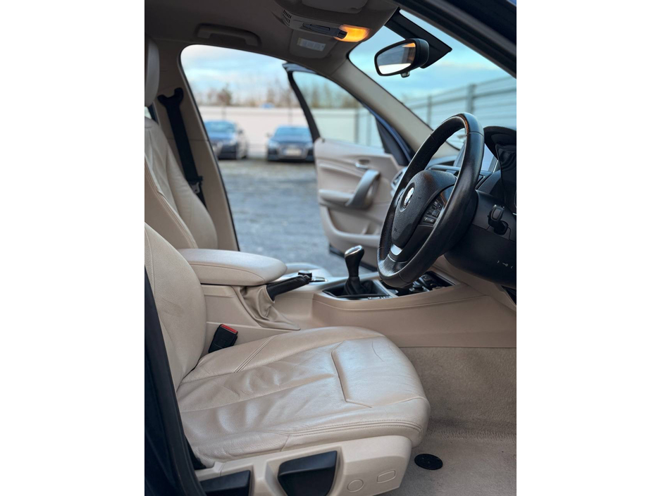 2013 BMW 1 Series - image 30