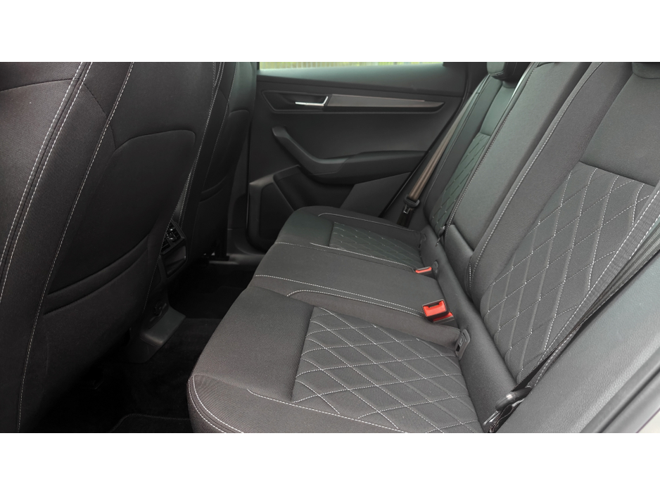 2023 Skoda Karoq SPORTLINE 2.0 TDI 115 BHP-VIRTUAL COCKPIT-KEYLESS-GREAT VALUE-BEST SPEC €32,950