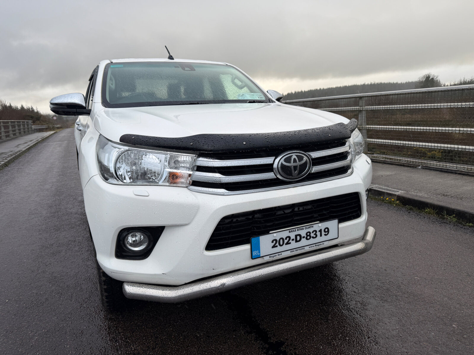 2020 Toyota Hilux - image 7