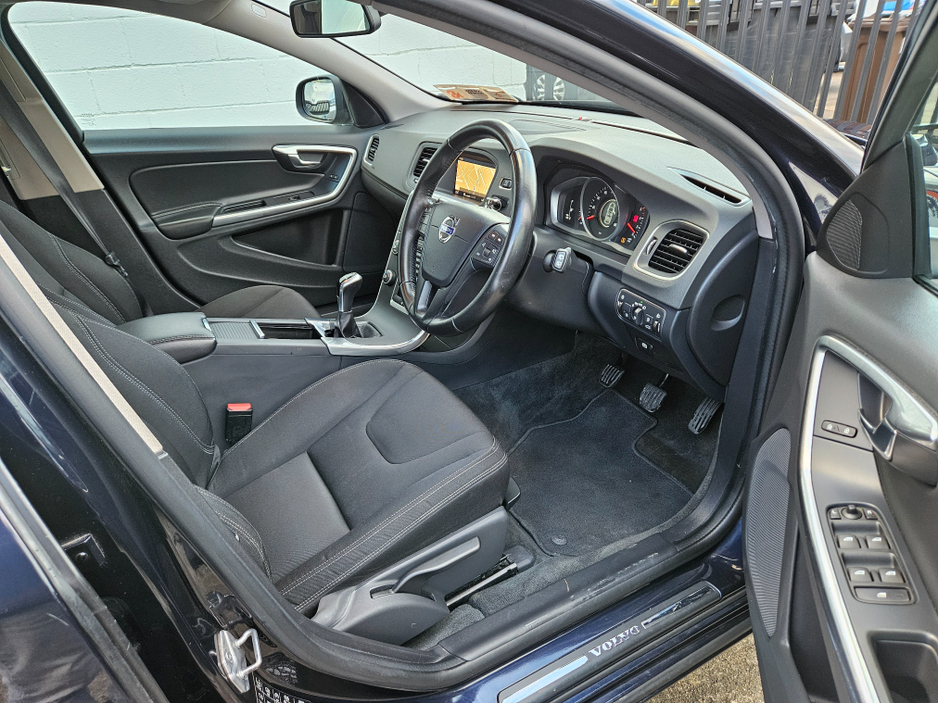 2018 Volvo V60 D3 LUXURY 150PS 5 5DR BUSINESS EDITION €12,450