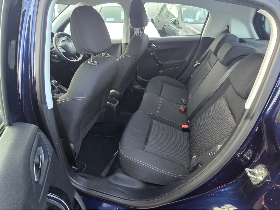 2017 Peugeot 208 1.2 AUTO STYLE ONLY 33K KMS €10,999