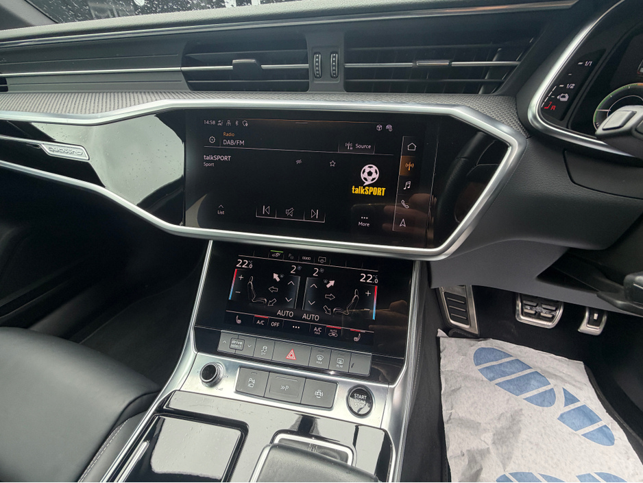 2022 Audi A6 - image 18