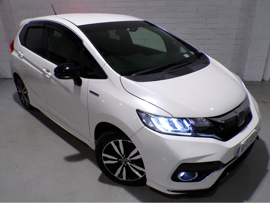 2018 Honda Fit **ONLY 26,000 MILES**HONDA FIT HYBRID S-TYPE**FANTASTIC CONDITION**FULL SAFETY PACK**COLOUR CAMERA**APPLE CAR-PLAY AND ANDROID AUTO**CRUISE CONTROL**ACTIVE BRAKING SYSTEM**FULL SAFETY PACK**HONDA MAGI €13,900