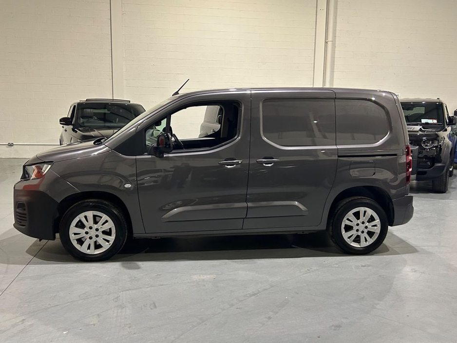 2021 Peugeot Partner AUTOMTIC BLUEHDI ASPHALT PREMIUM L1 €16,950