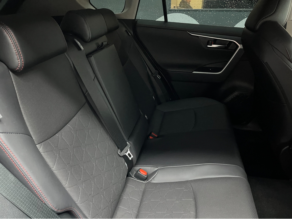 2024 Toyota Rav4 - image 14
