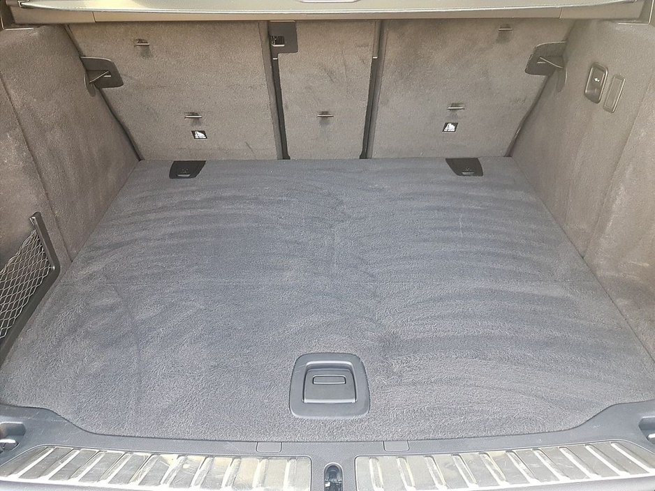 2023 BMW iX3 - image 11