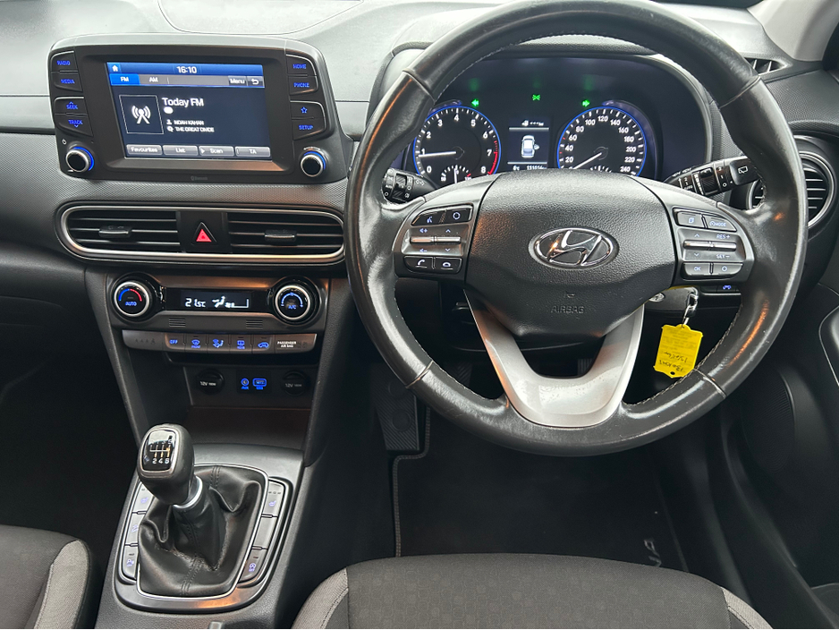 2018 Hyundai Kona - image 19