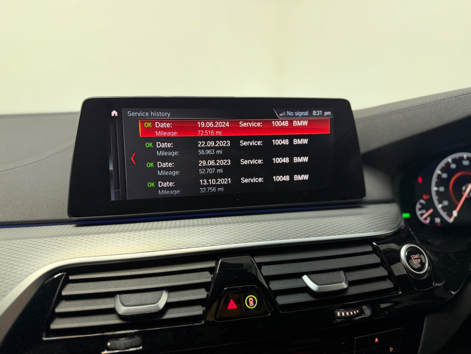 2018 BMW 5 Series - image 18