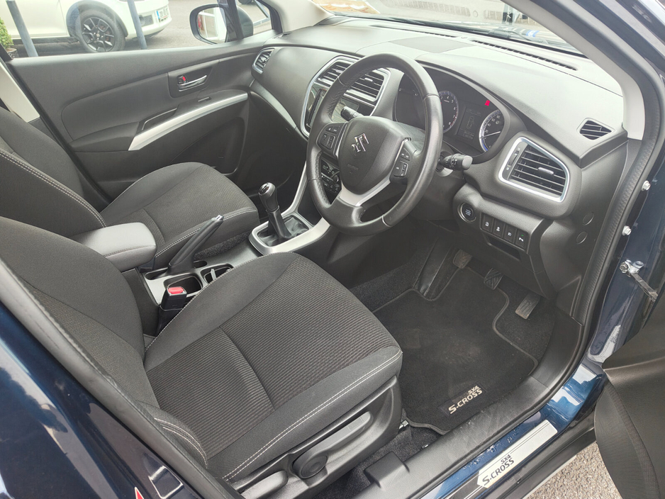 2019 Suzuki SX4 - image 10