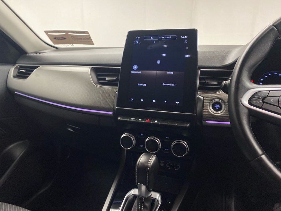 2023 Renault Arkana - image 8