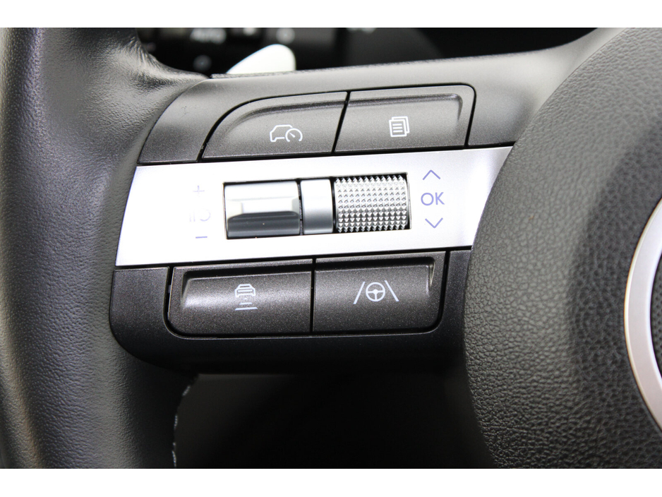 2023 Hyundai Kona 1.6 HYBRID Elegance Auto €31,950