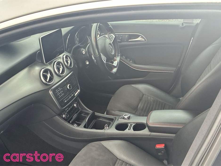 2016 Mercedes-Benz CLA Class - image 9