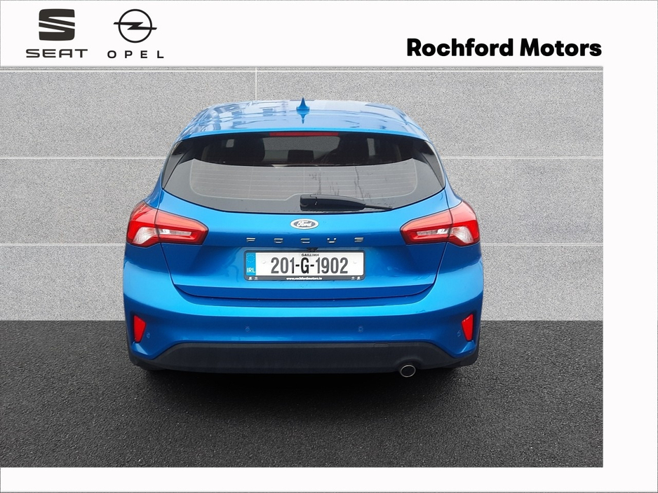 2020 Ford Focus - image 5