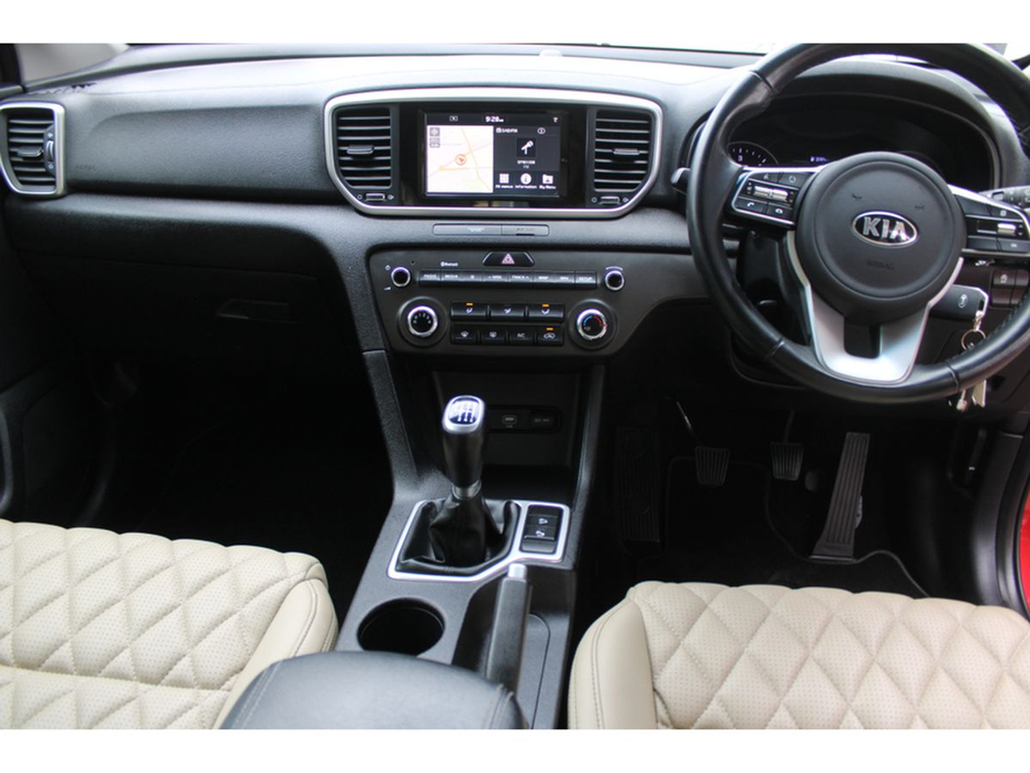 2021 Kia Sportage - image 17