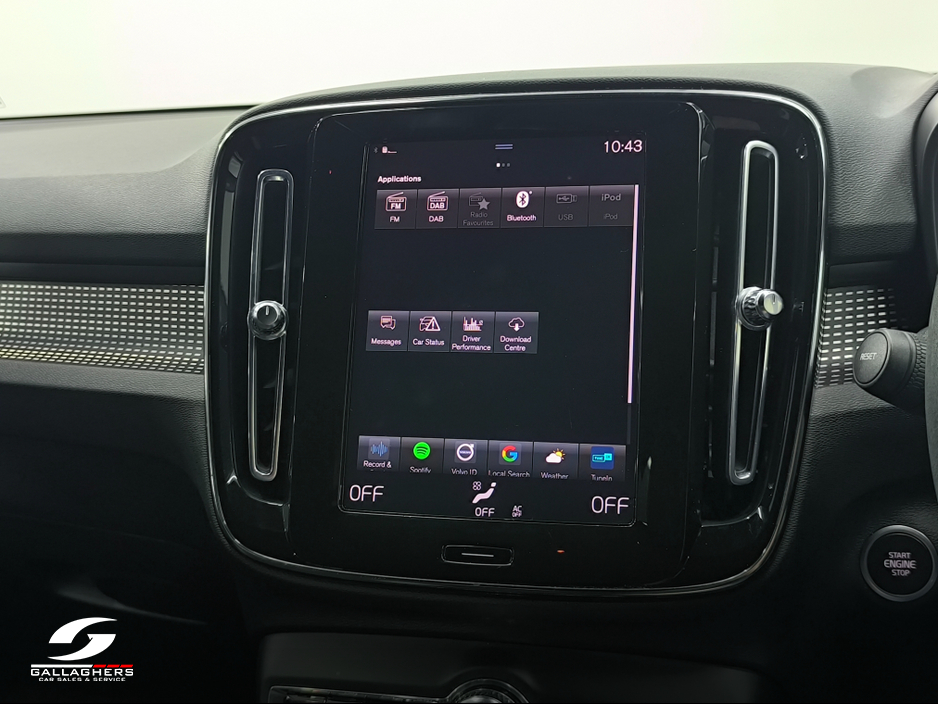 2022 Volvo XC40 (221) R-DESIGN T4 RECHARGE AUTO €33,995