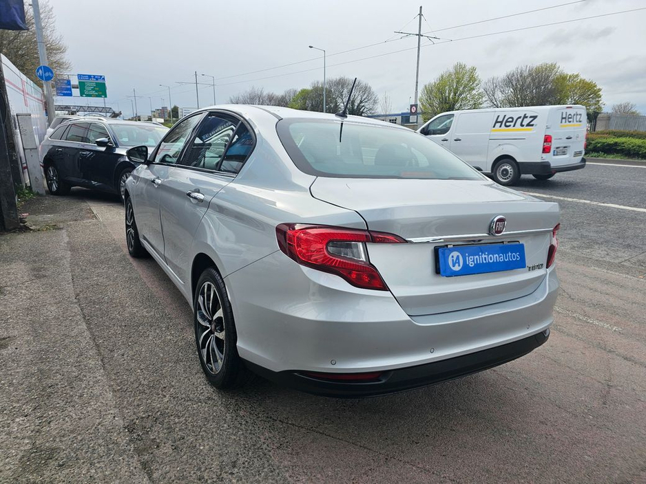 2017 Fiat Tipo - image 6