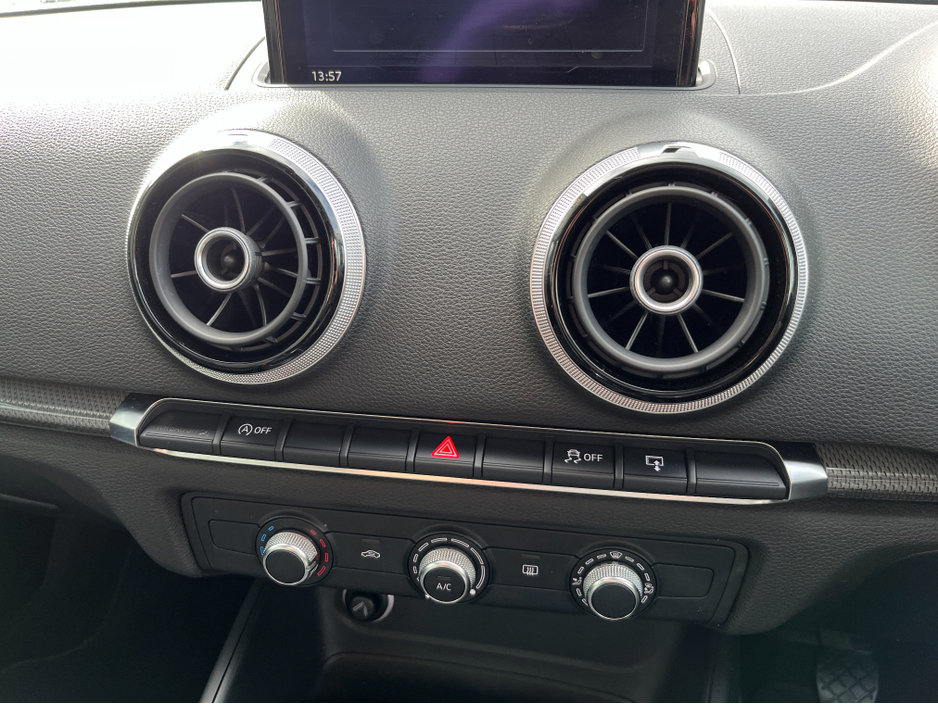 2016 Audi A3 - image 17