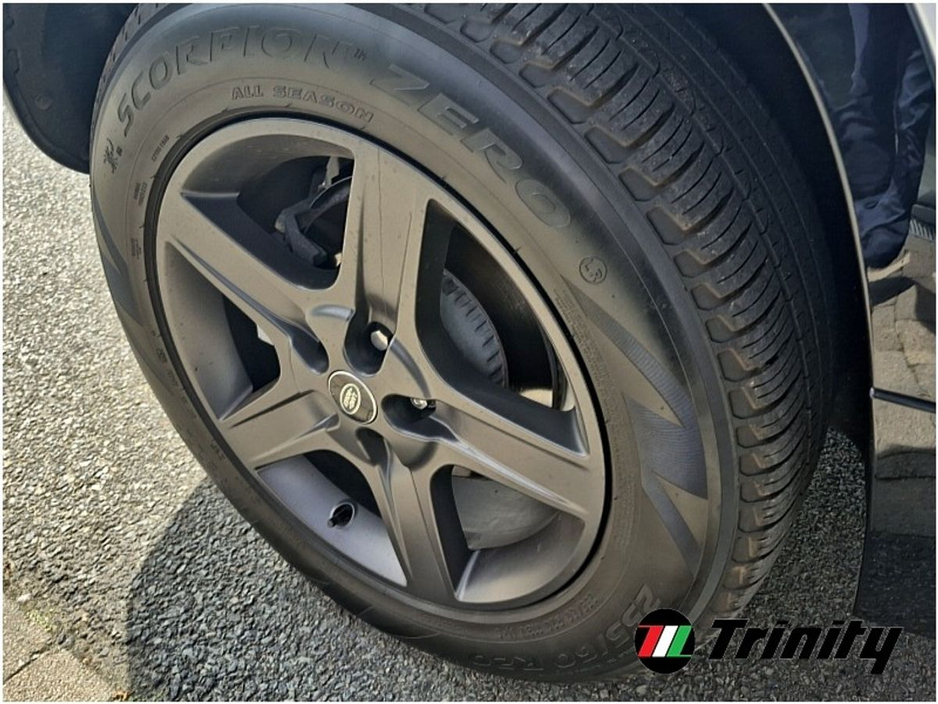 2024 Land Rover Defender * X-Dynamic SE * 6 SEAT * BLACK EDITION * TRINITY MOTORS WEXFORD * €89,950