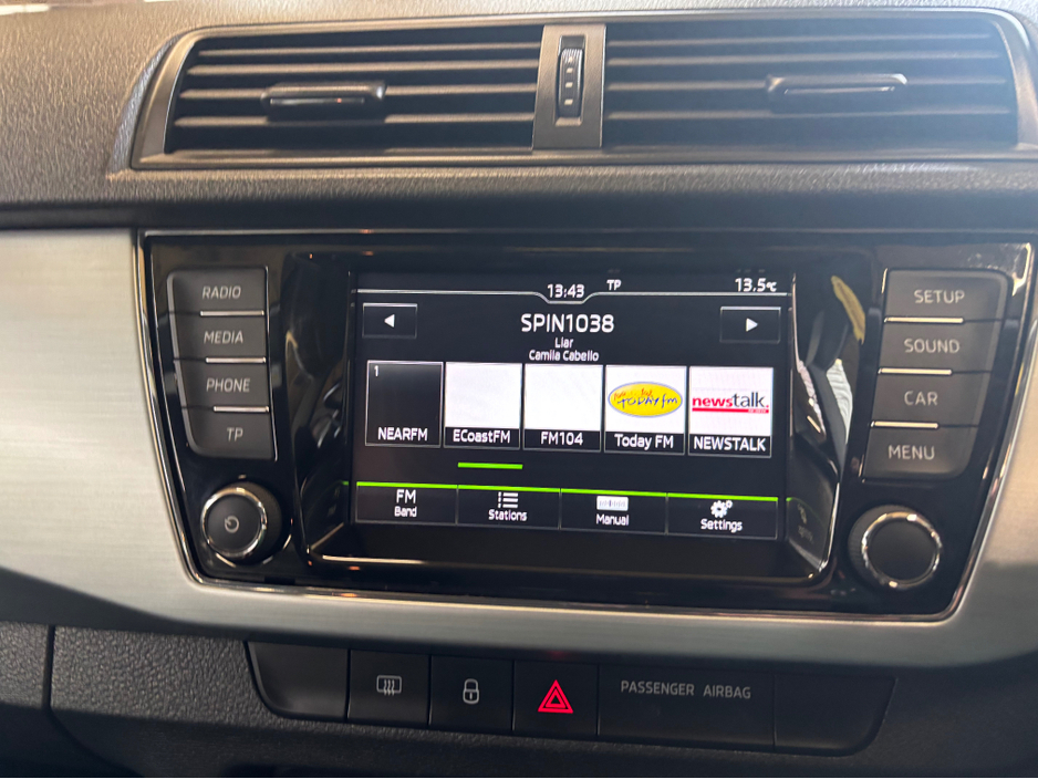 2017 Skoda Fabia - image 7