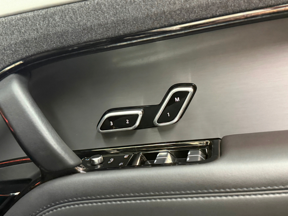 2023 Land Rover Range Rover Sport - image 22