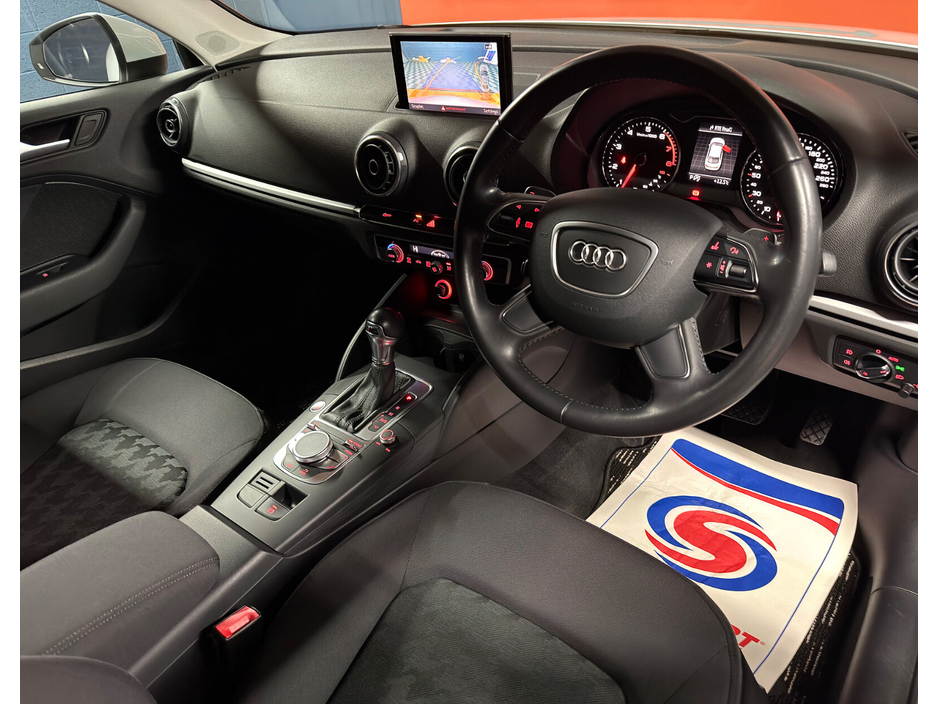 2014 Audi A3 1.4 TFSI S TRONIC SE €14,850