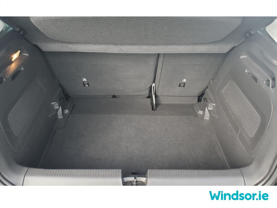 2022 Opel Crossland - image 8