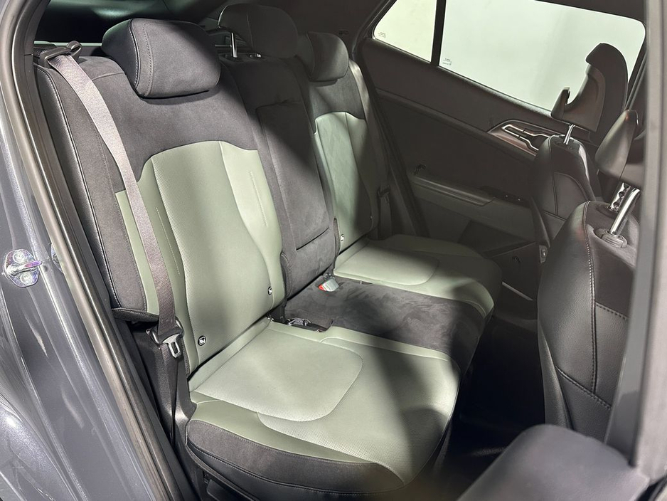 2025 Kia Sportage Plug-in Hybrid 4x4 €44,800