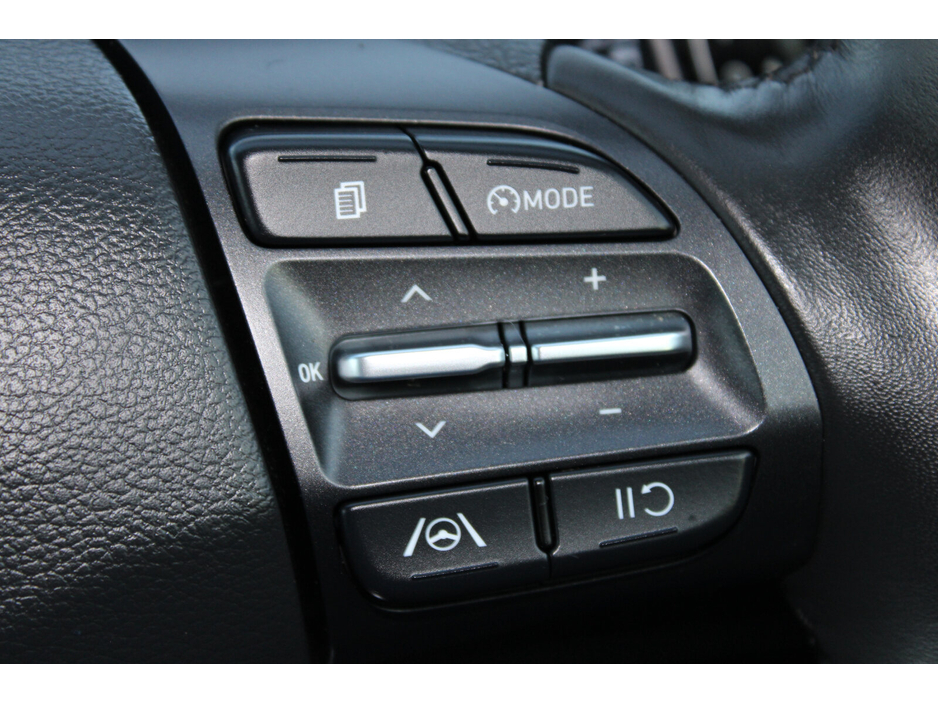 2023 Hyundai Kona Kona EV Executive 39 kWh €20,950