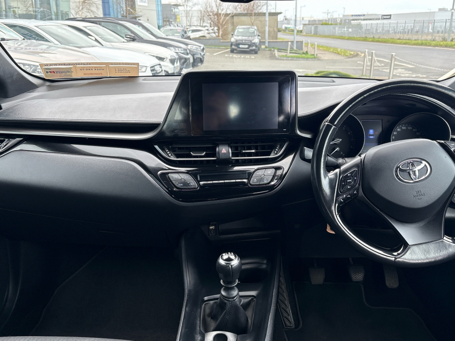 2018 Toyota C-HR - image 14