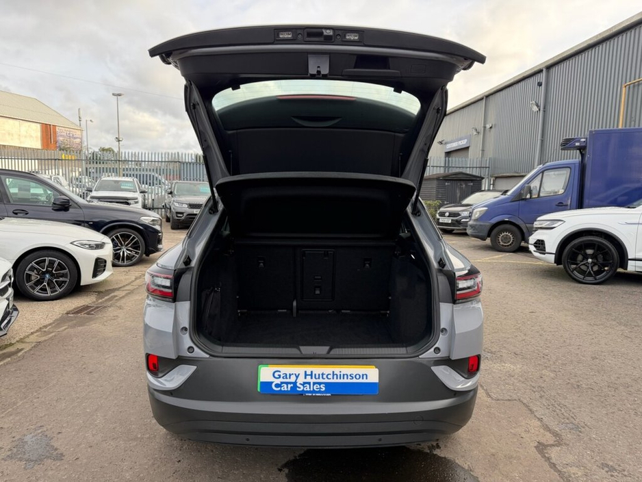 2022 Volkswagen ID.4 Pure 52kWh Life SUV 5dr Electric Auto (148 ps)