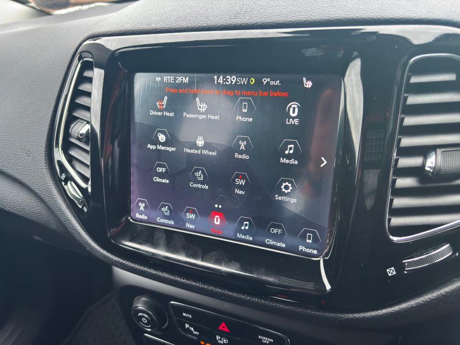 2019 Jeep Compass - image 14