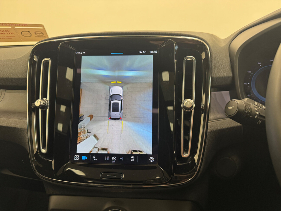 2022 Volvo XC40 BEV 231hp Ultimate €29,950