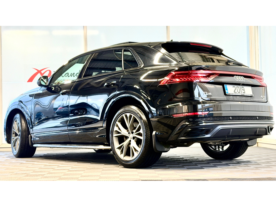 2019 Audi Q8 45 TDI 231HP Q TIP S LINE