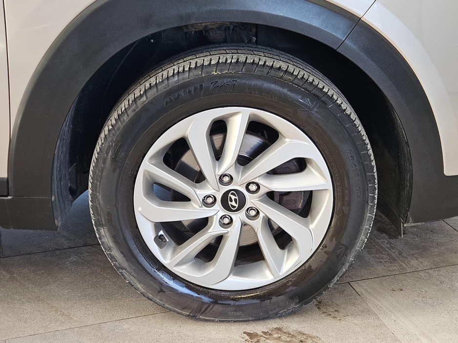 2018 Hyundai Tucson - image 5