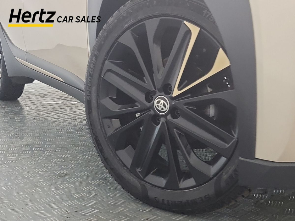 2023 Toyota Aygo X - image 6