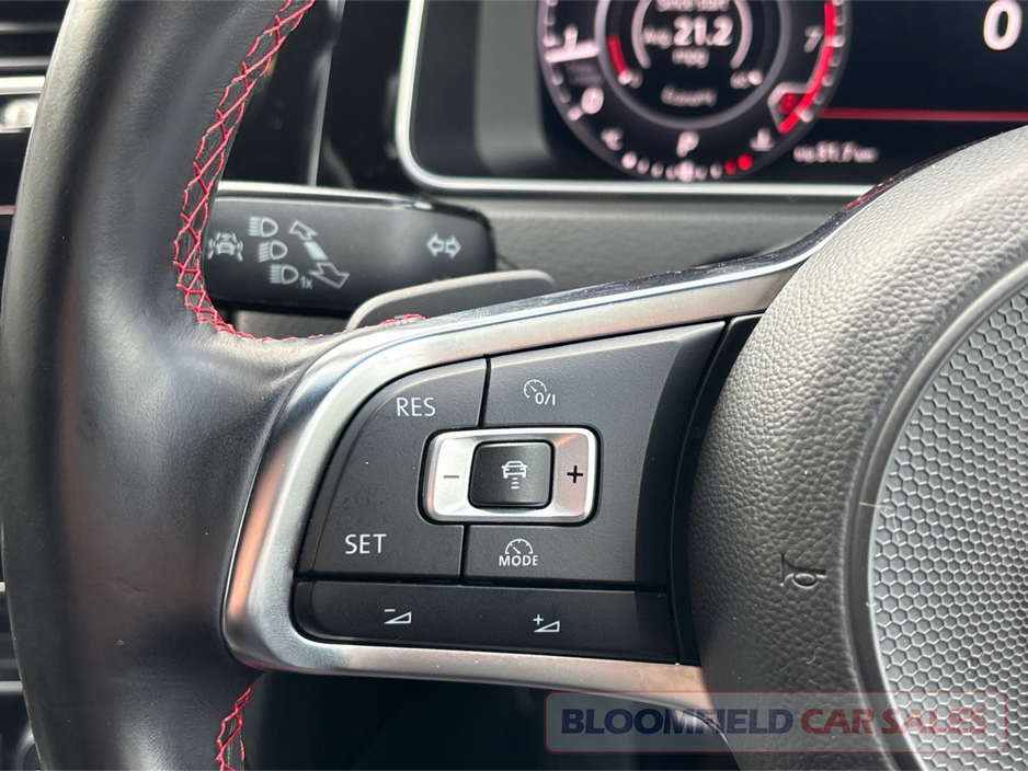 2018 Volkswagen Golf - image 22