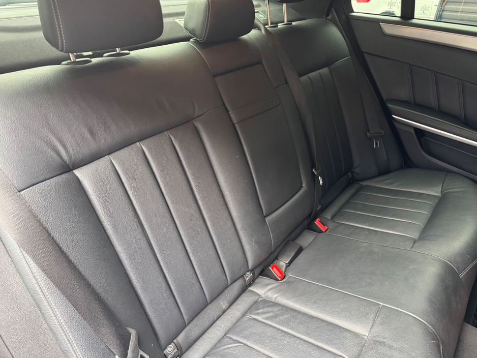 2014 Mercedes-Benz E Class - image 10