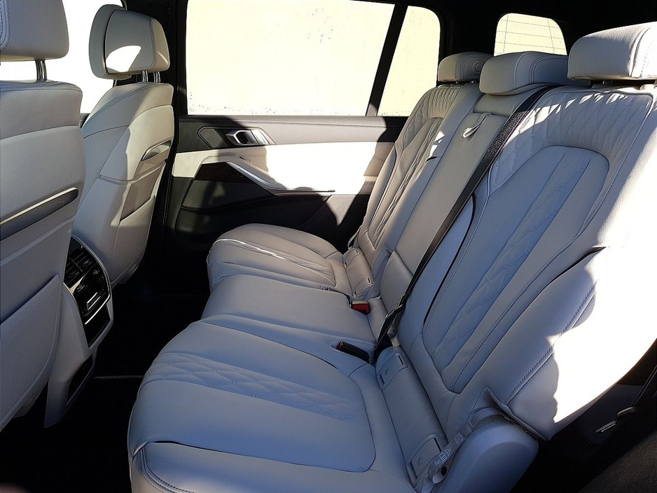 2026 BMW X7 X7 xDrive40d M Sport €197,825