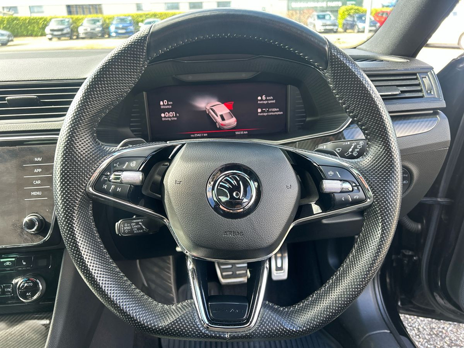 2024 Skoda Superb - image 20