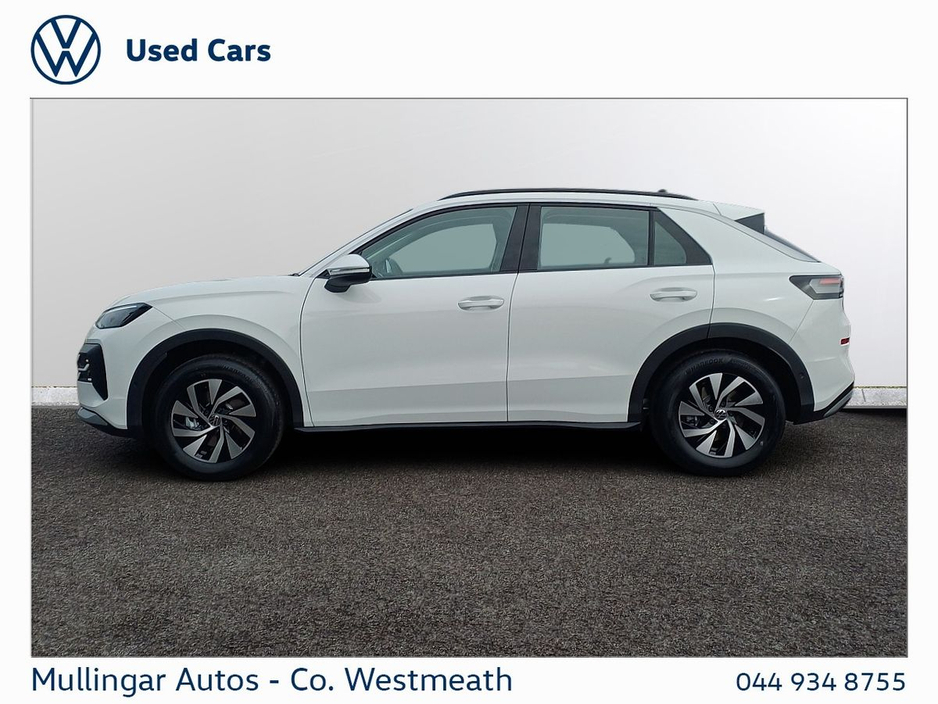 2026 Volkswagen T-Roc - image 6