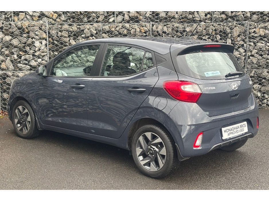 2024 Hyundai i10 ADVANCE €17,995
